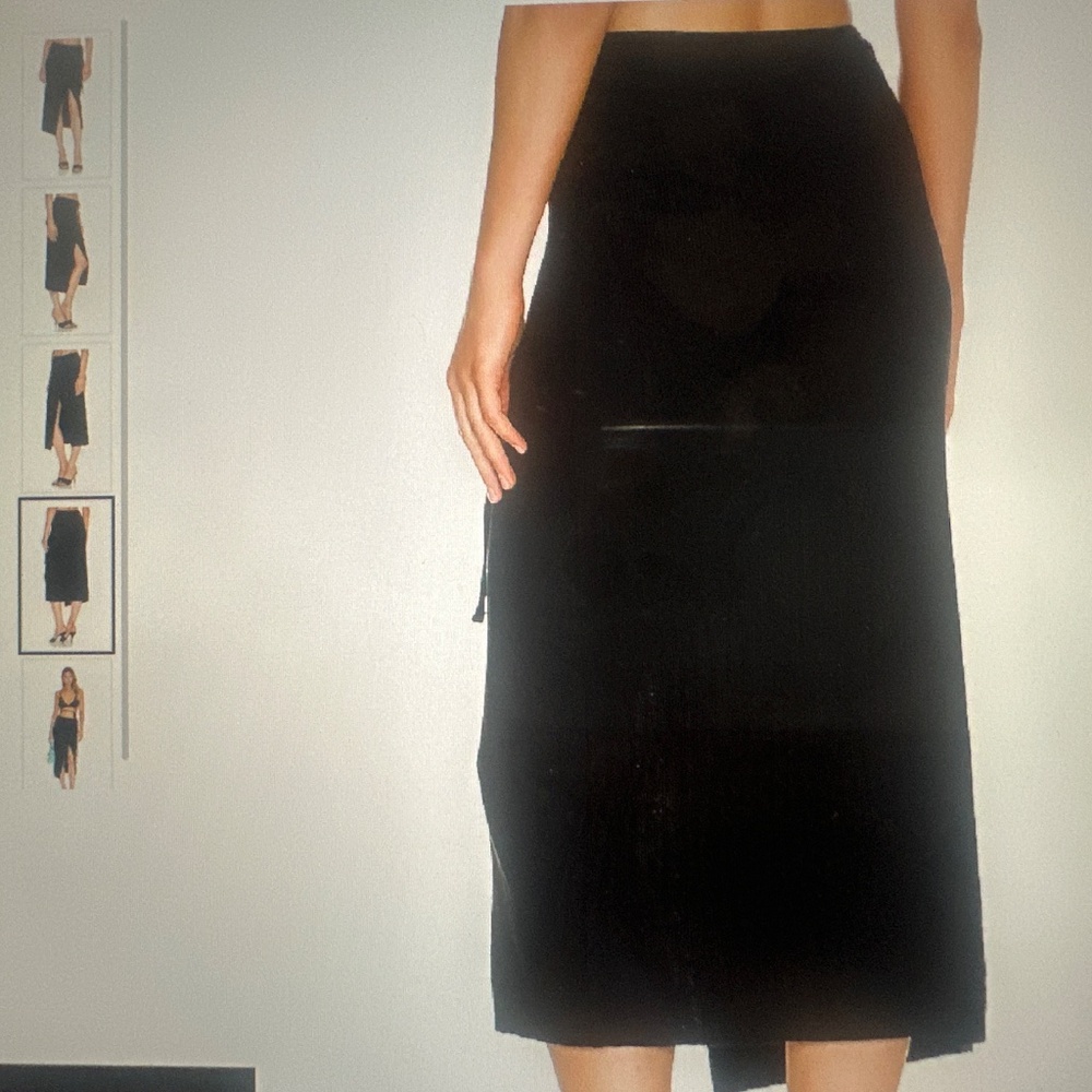 Skirt - Picture 2 of 2